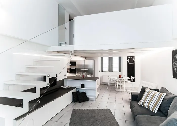 Como City Loft - Bymyhomeincomo